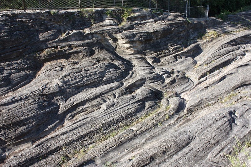 glacial-grooves