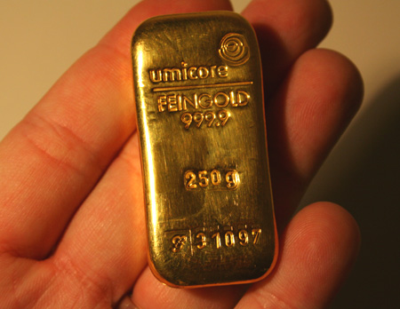 casting-gold-bullion-ingot