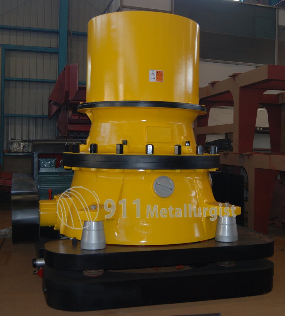 multi cylinder hydraulic cone crusher (7)
